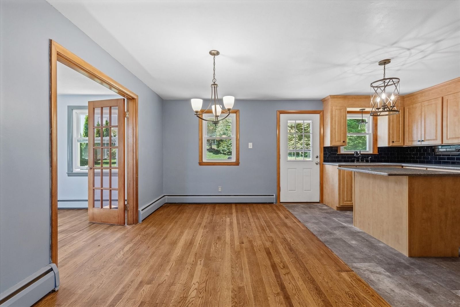 34 Evelyn St Worcester — Photo 16 of 41