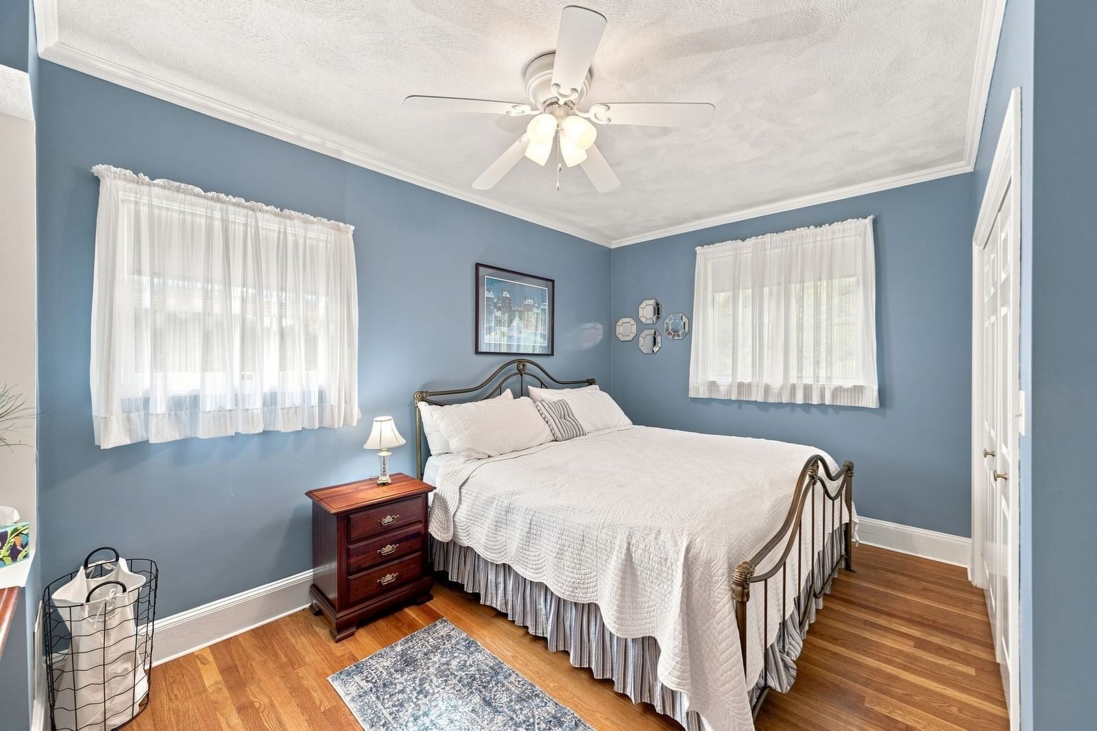 78 Oak St Wakefield — Photo 17 of 42