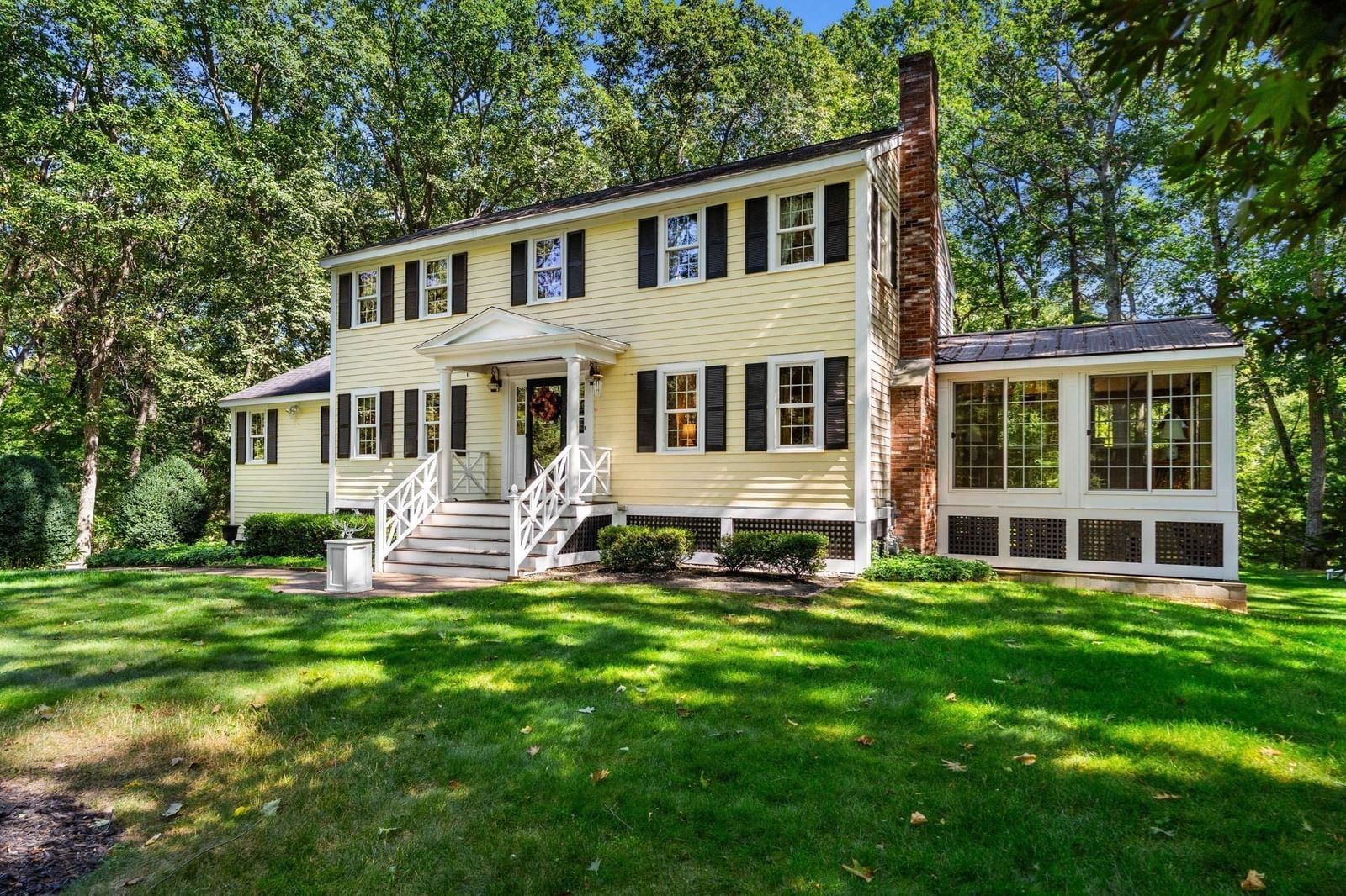 Listing Image 3