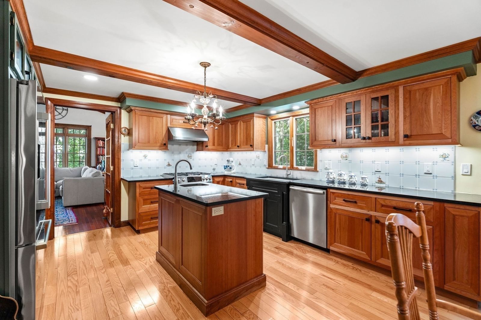 175 Herrick Rd Boxford — Photo 5 of 42