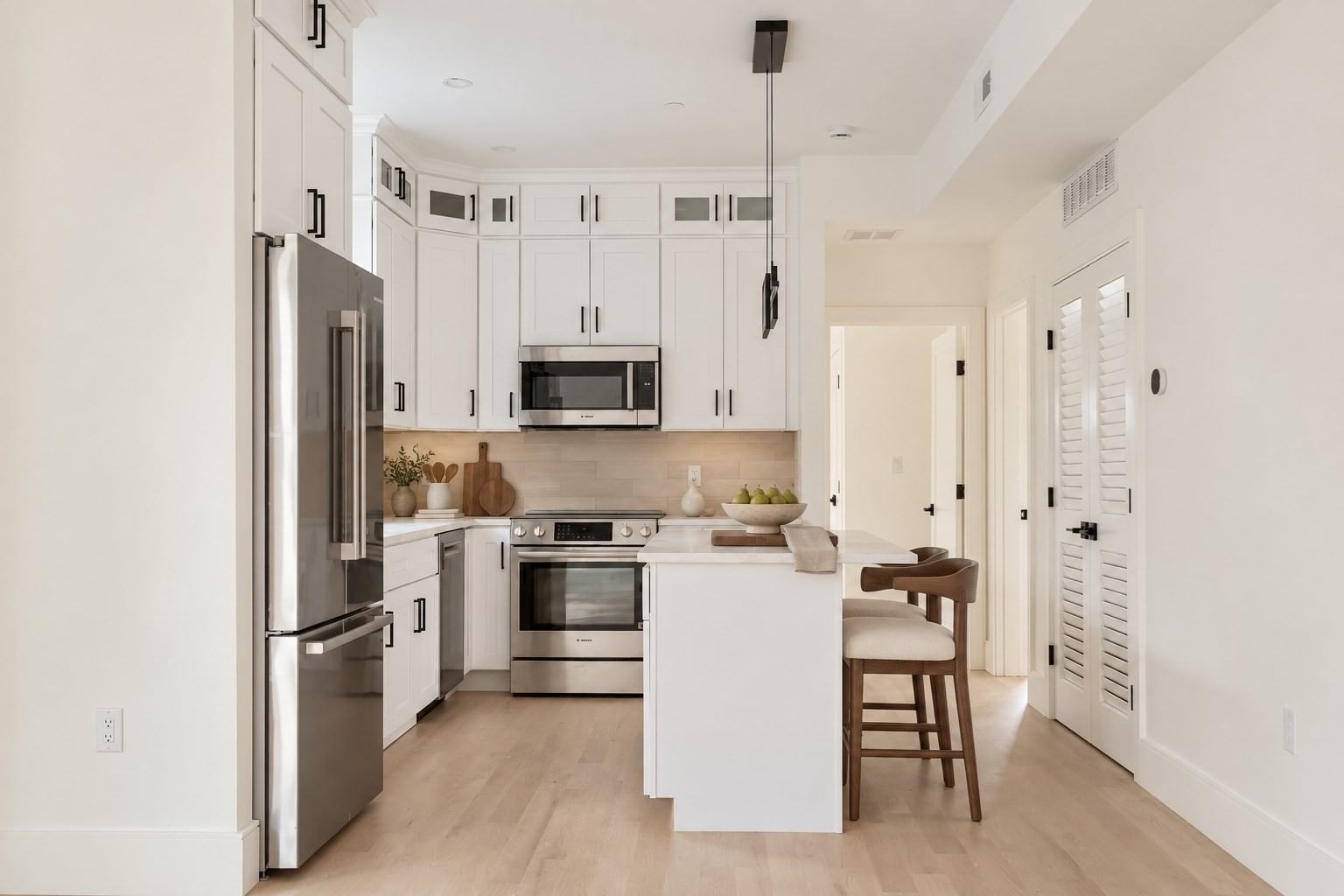 387 Norfolk St #387-2 Cambridge — Photo 4 of 22