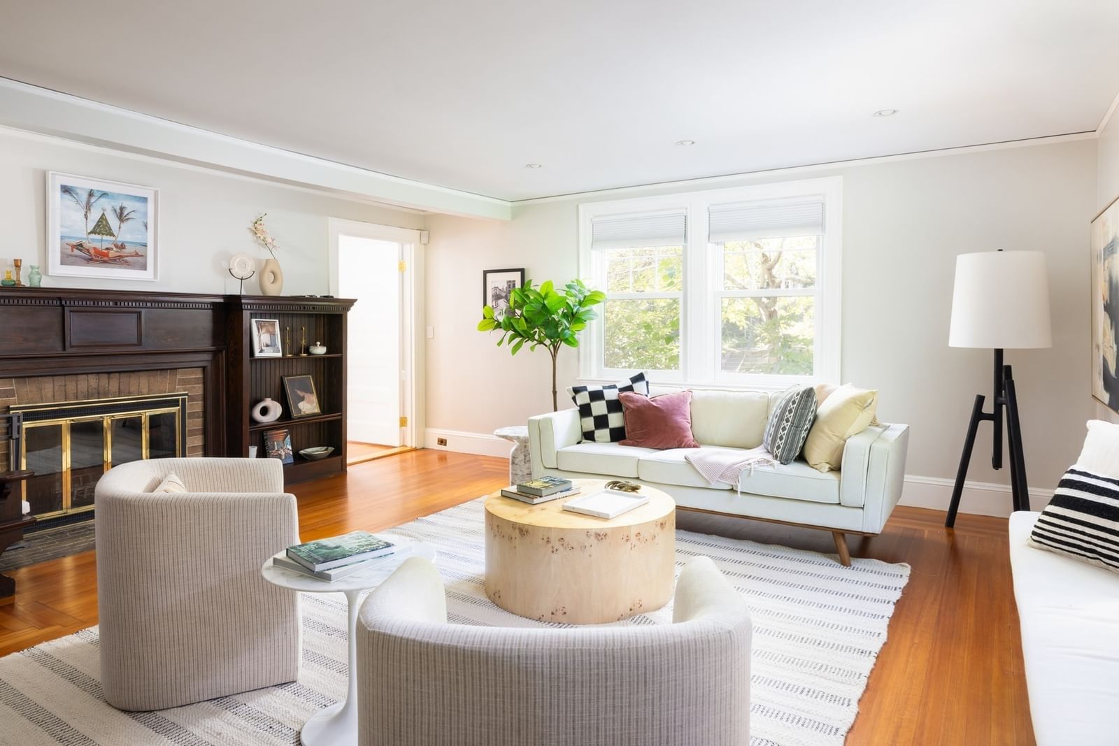 249 Clinton Rd Brookline — Photo 2 of 28