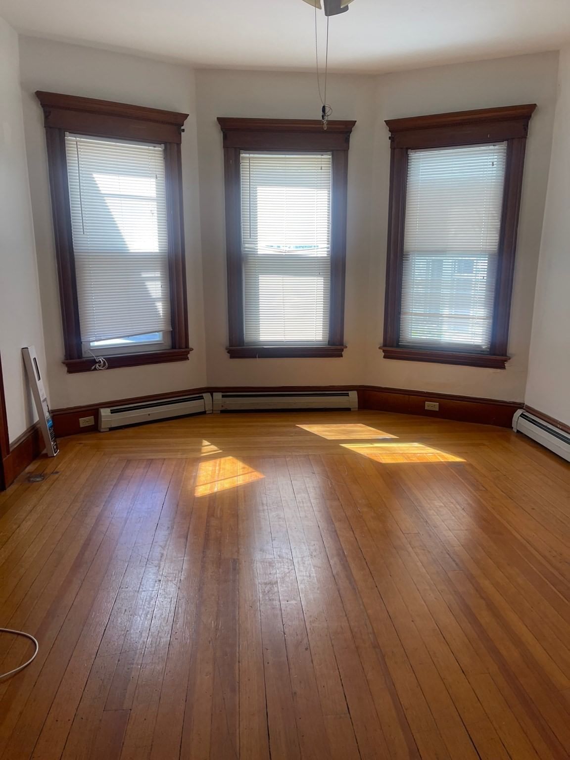 99 Milk St Fitchburg — Photo 3 of 20