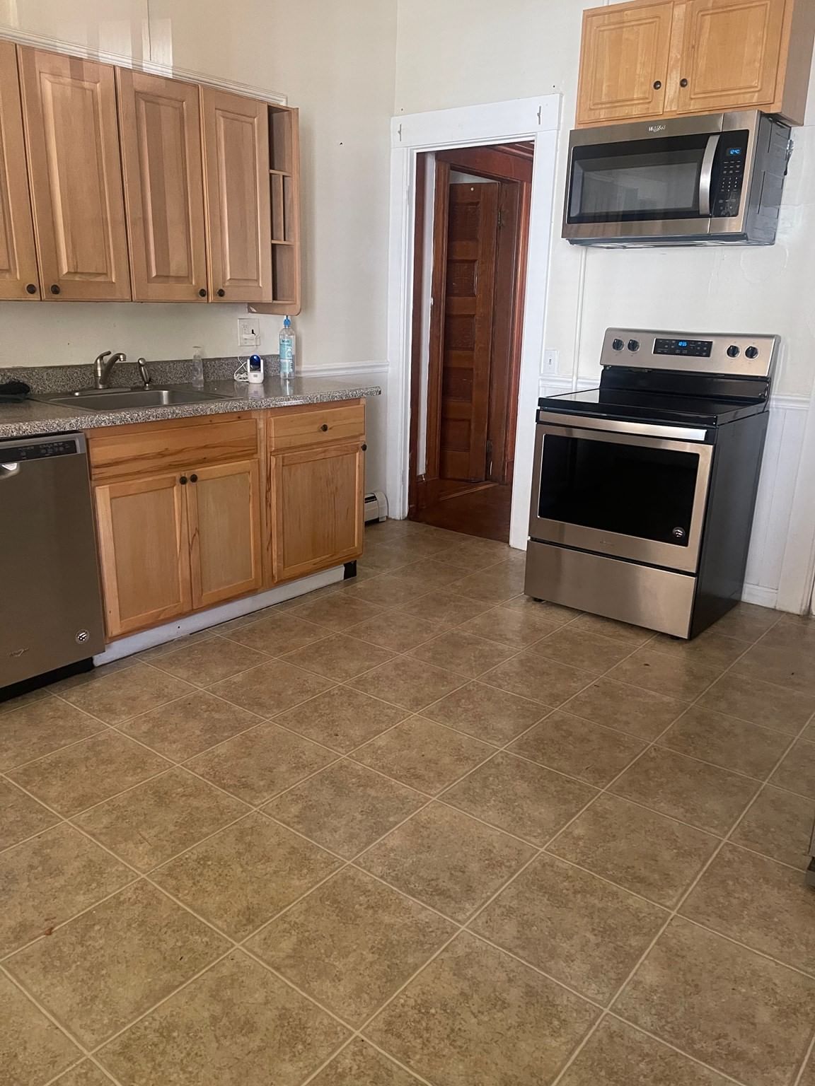 99 Milk St Fitchburg — Photo 8 of 20