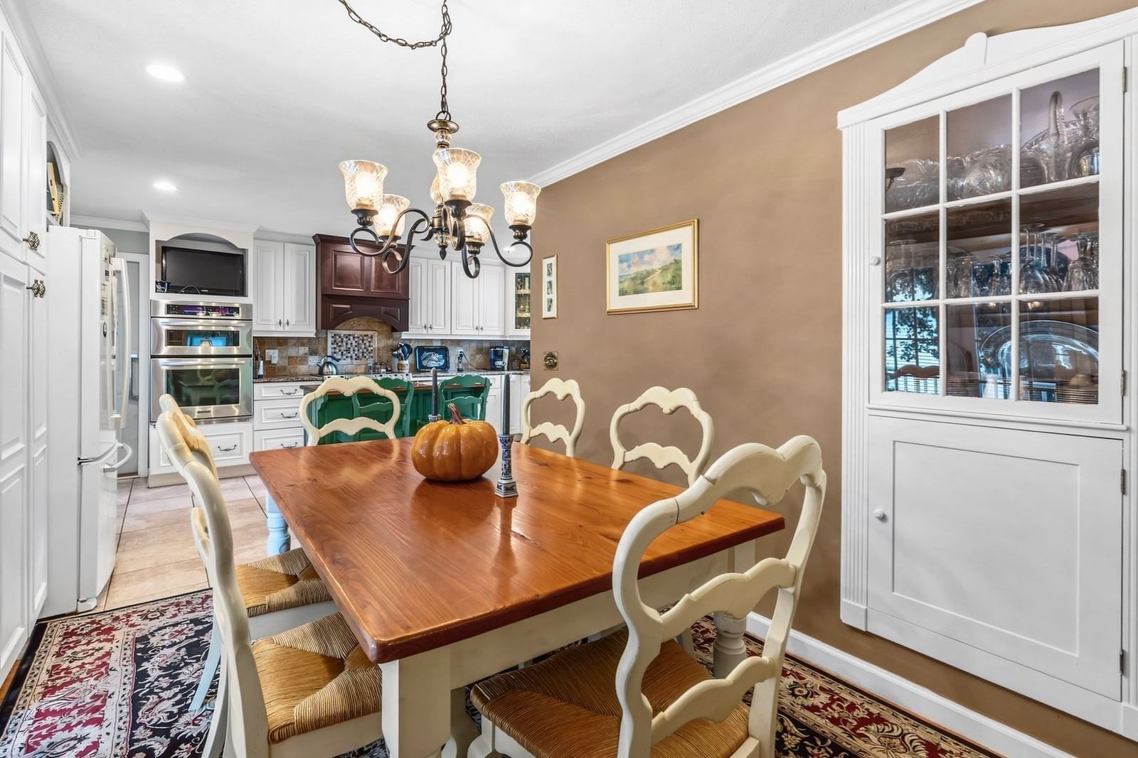 207 Loudville Road Easthampton — Photo 16 of 41