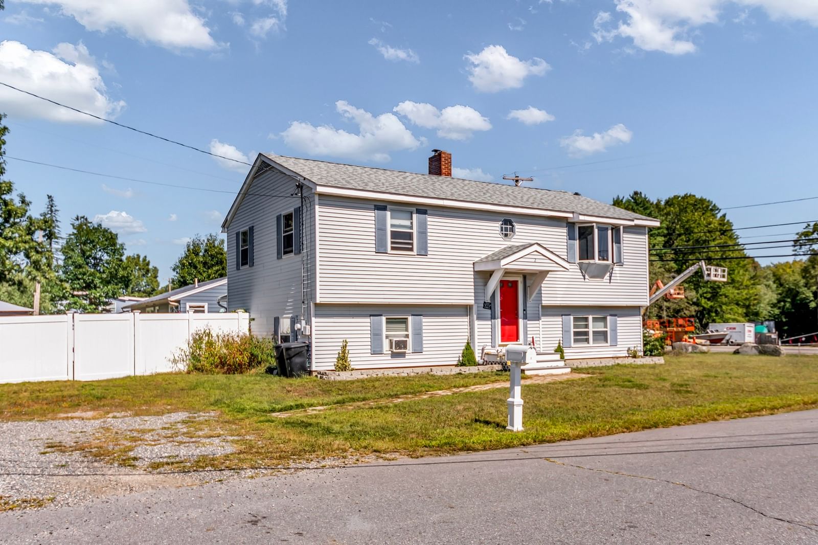 2 Pine St Salisbury — Photo 7 of 13