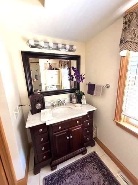 170 Main St Groveland — Photo 13 of 30