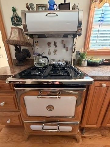 170 Main St Groveland — Photo 7 of 30
