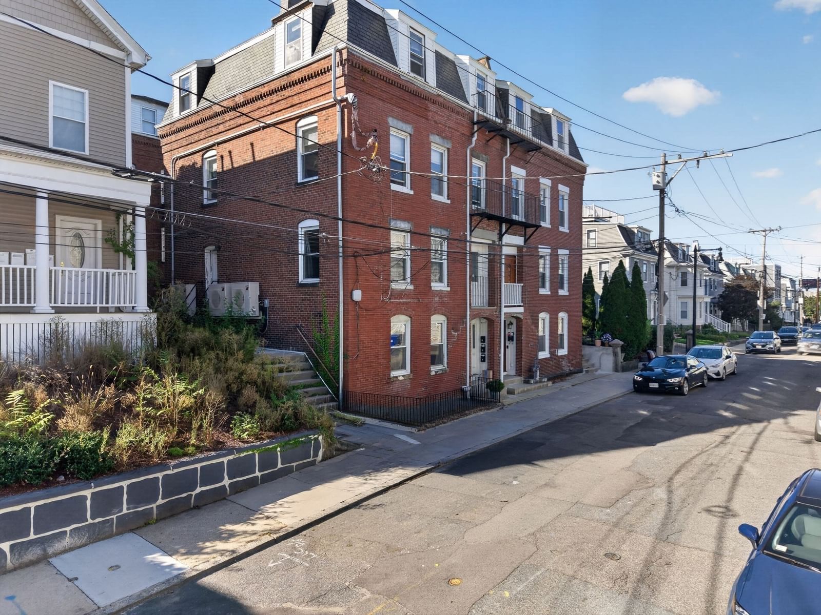 21 Parker St Boston — Photo 3 of 41