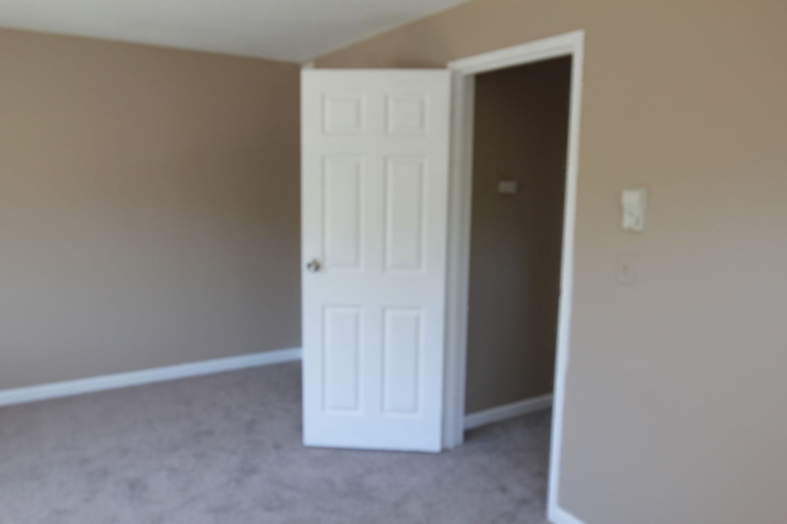 14 Nancy Rd #6 Easton — Photo 15 of 35