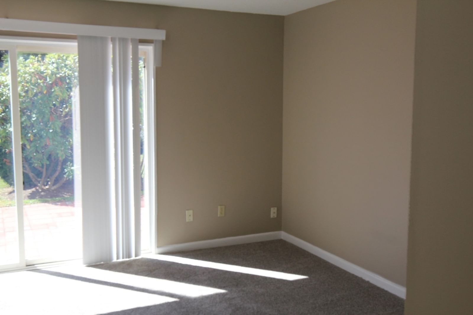 14 Nancy Rd #6 Easton — Photo 9 of 35