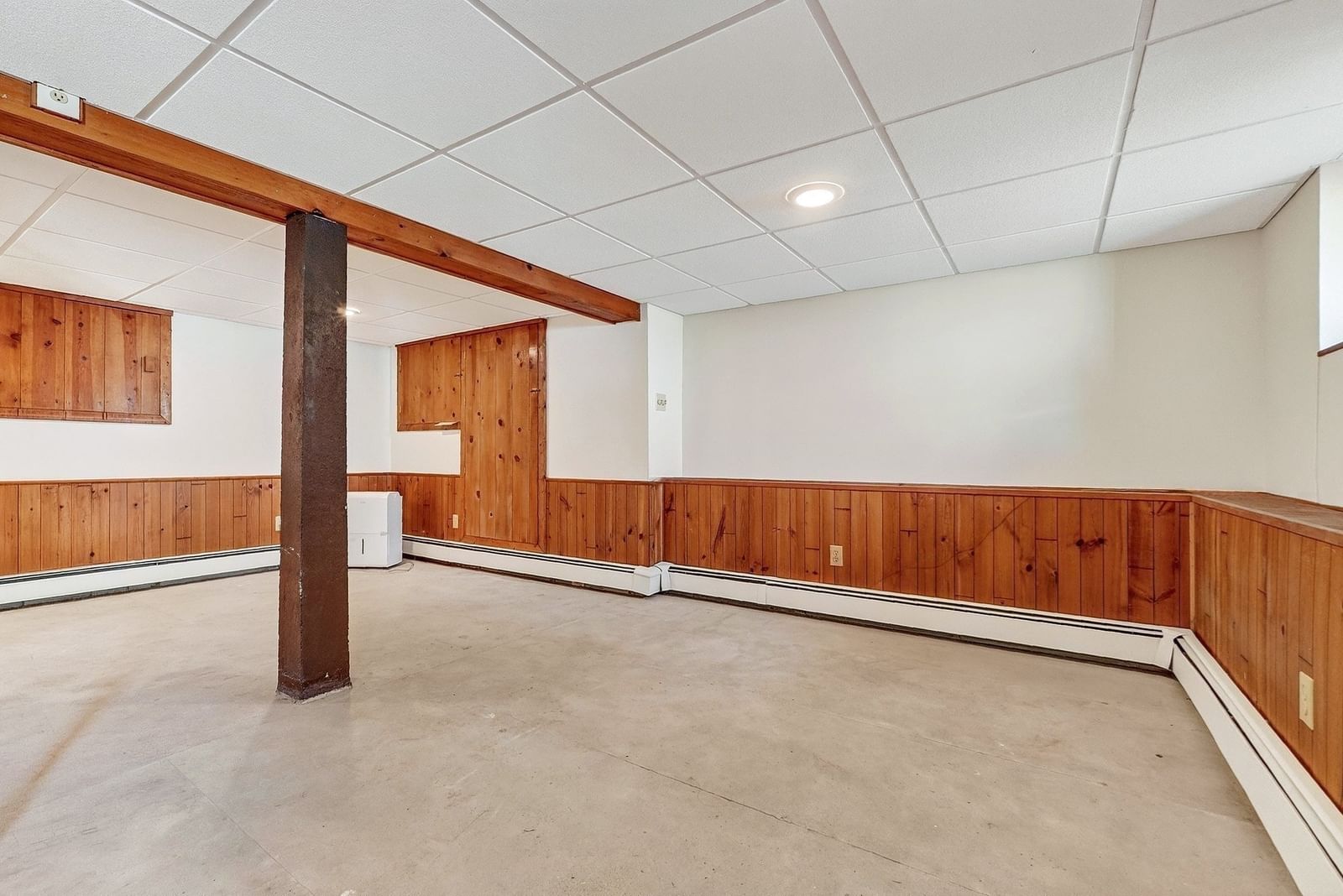 83 Beacon Street Melrose — Photo 26 of 42