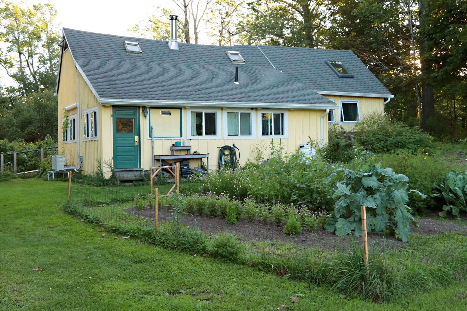 172 Skyline Trl Middlefield — Photo 8 of 18