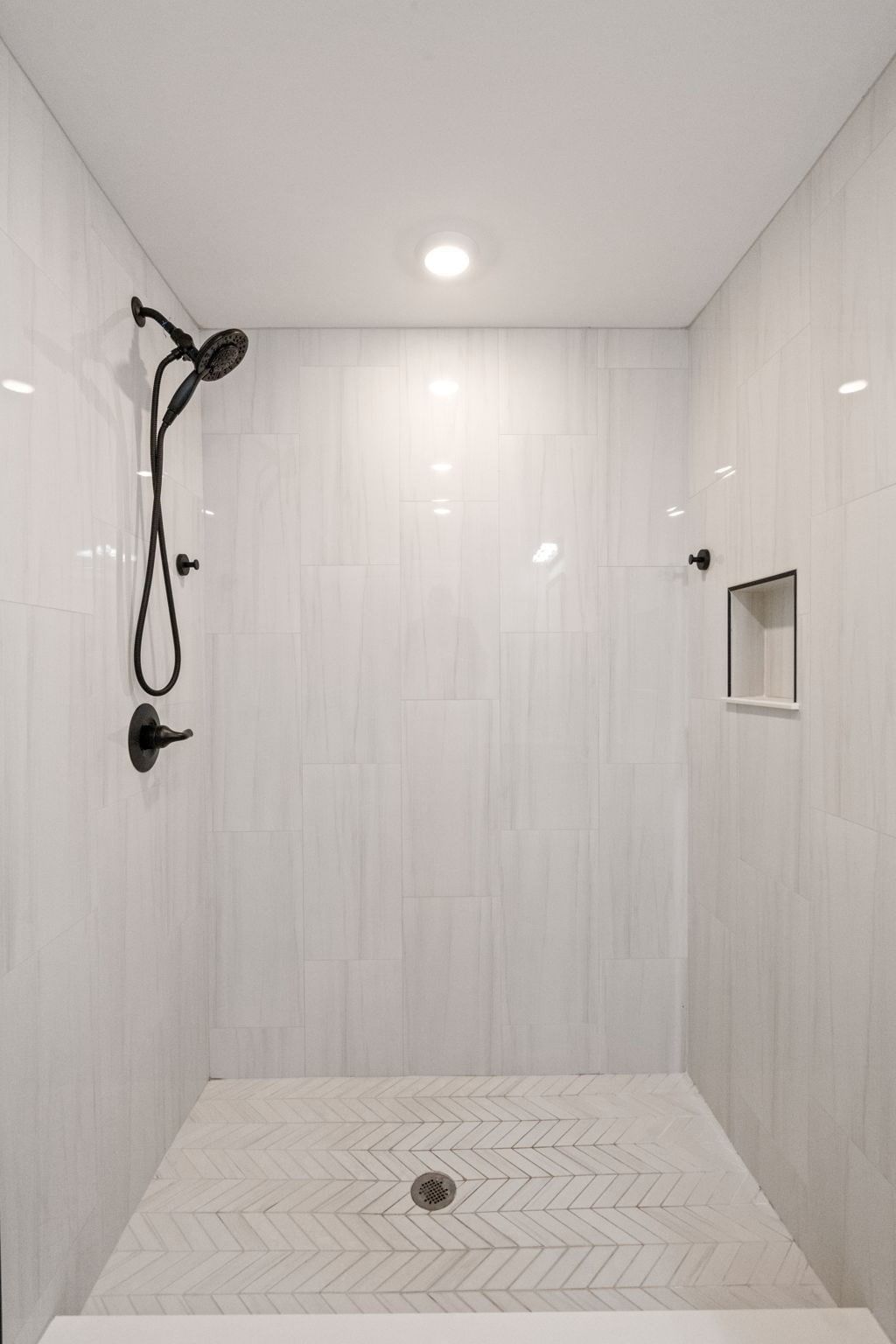 22-20 Ufford St #1 Boston — Photo 20 of 27
