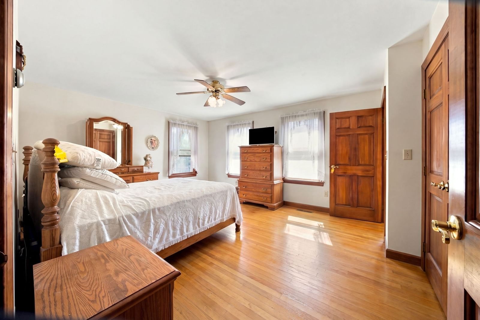 43 Santee Rd Brockton — Photo 17 of 37