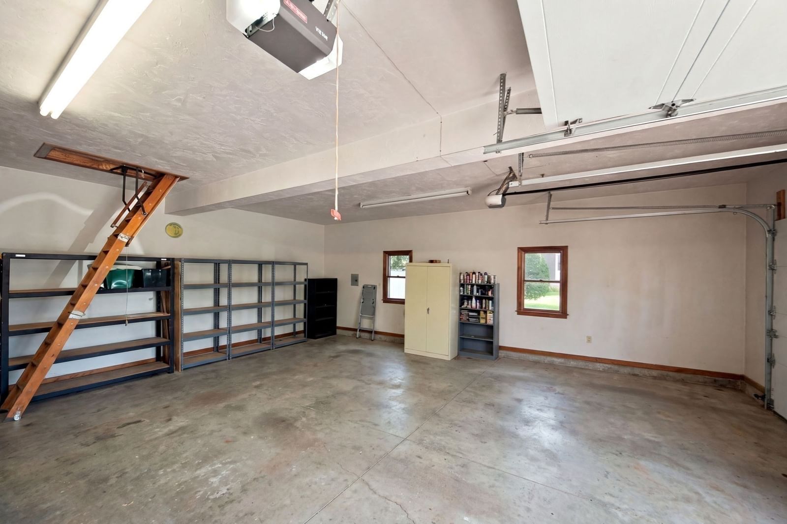 43 Santee Rd Brockton — Photo 28 of 37