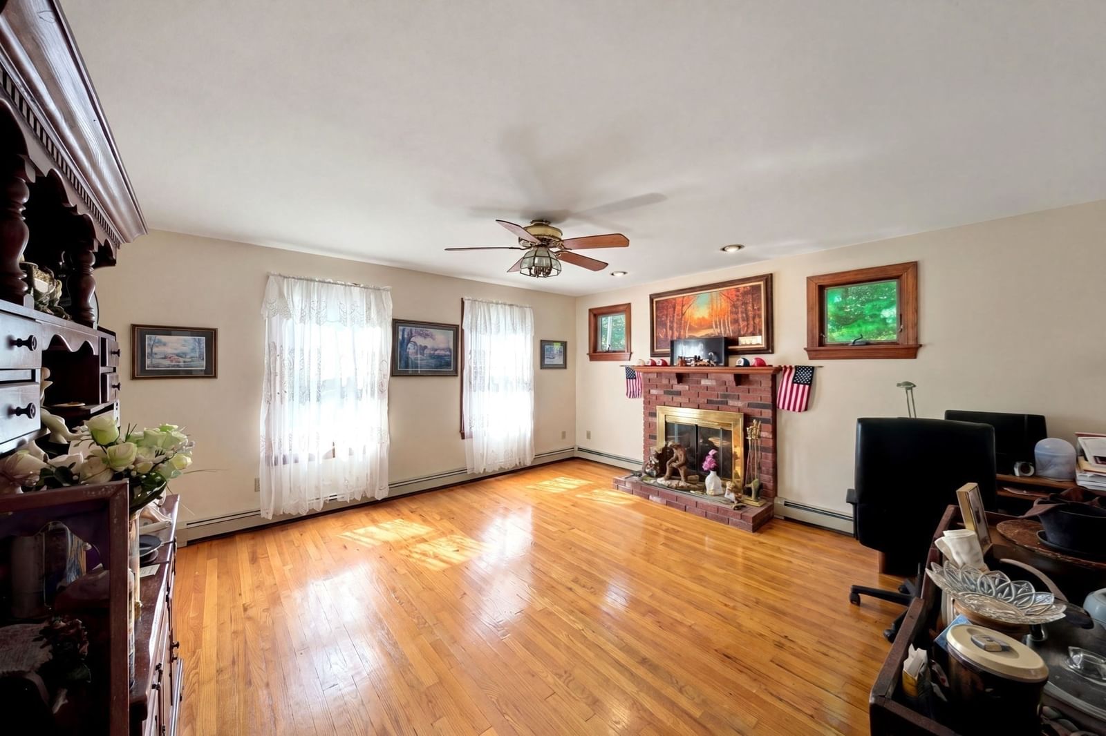 43 Santee Rd Brockton — Photo 9 of 37