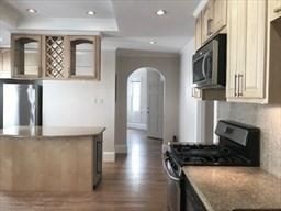 8 White Ave Brookline — Photo 14 of 38