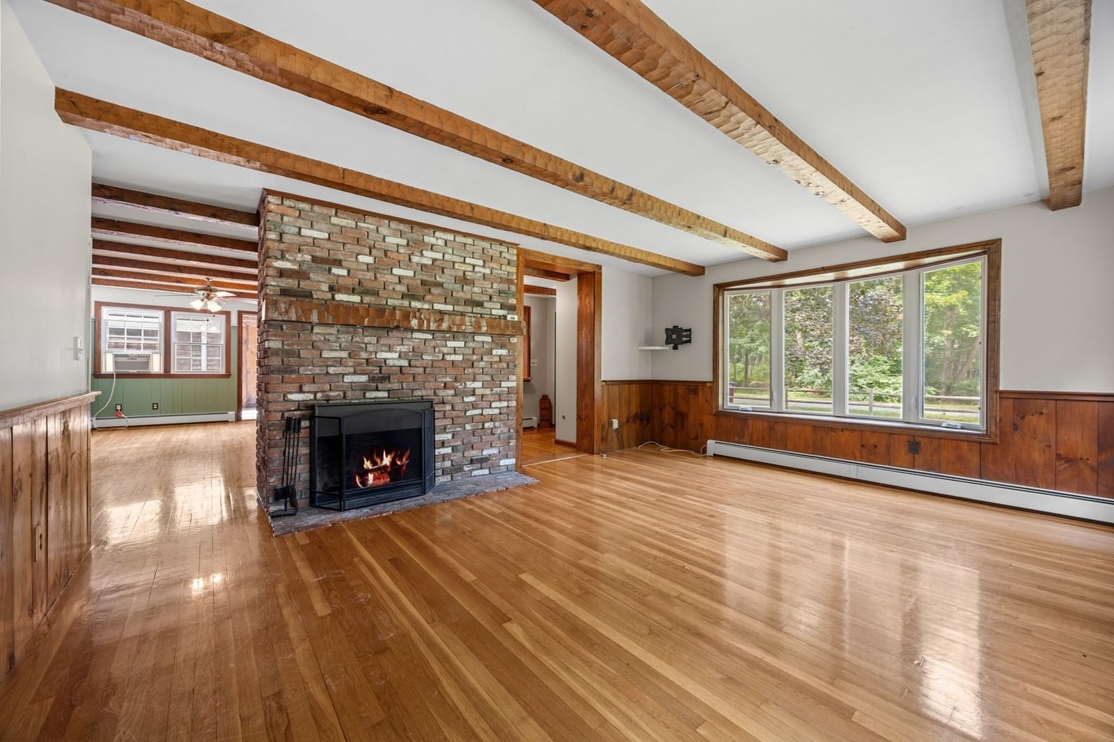 6 Crocker St Middleboro — Photo 10 of 41