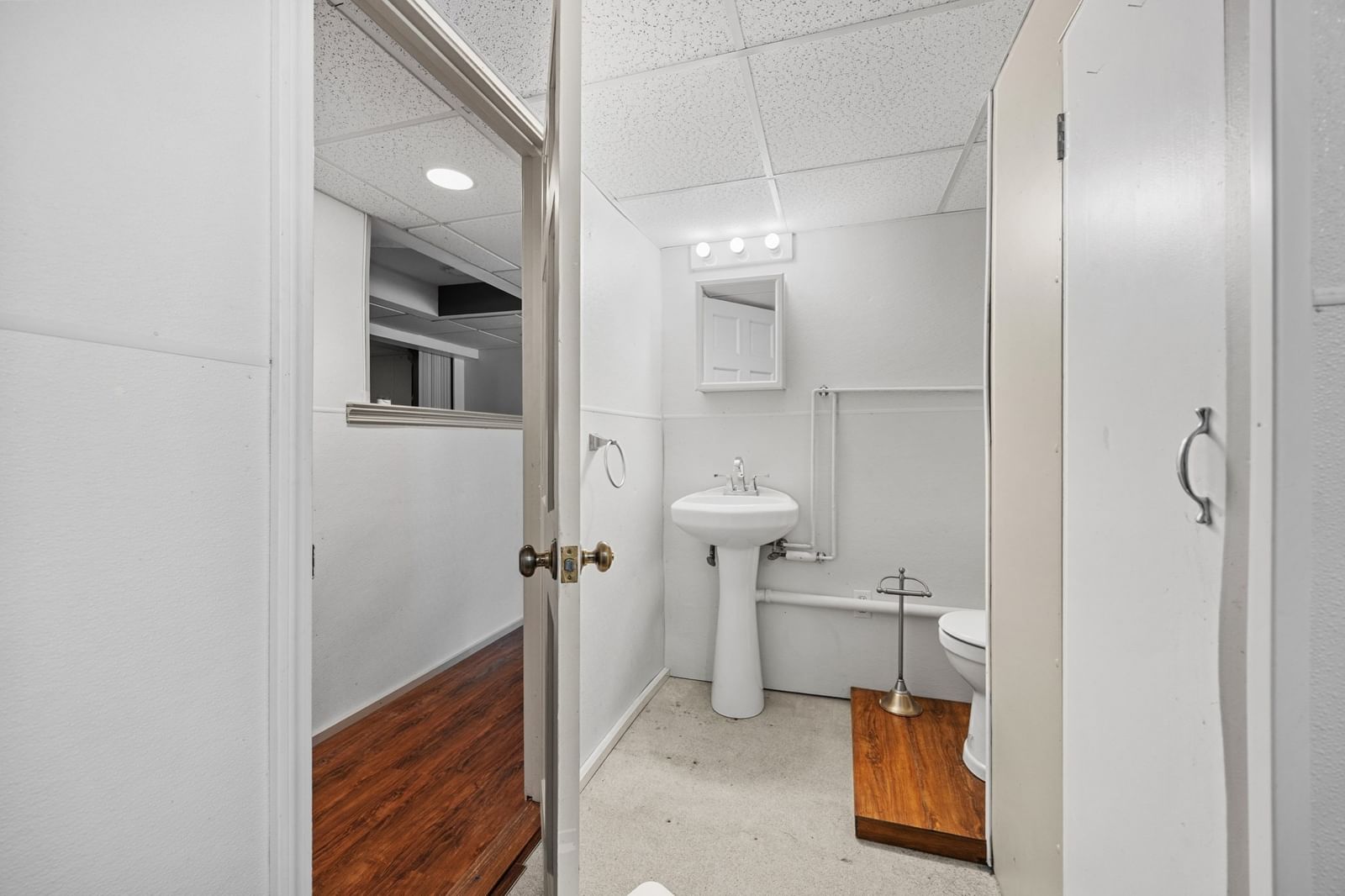 6 Crocker St Middleboro — Photo 31 of 41