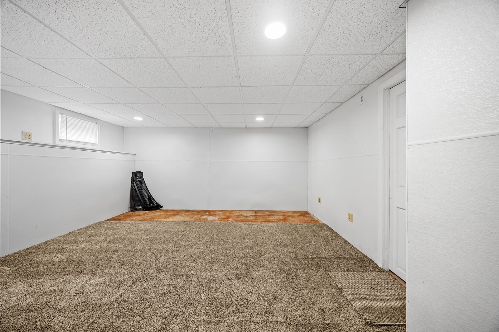 6 Crocker St Middleboro — Photo 34 of 41