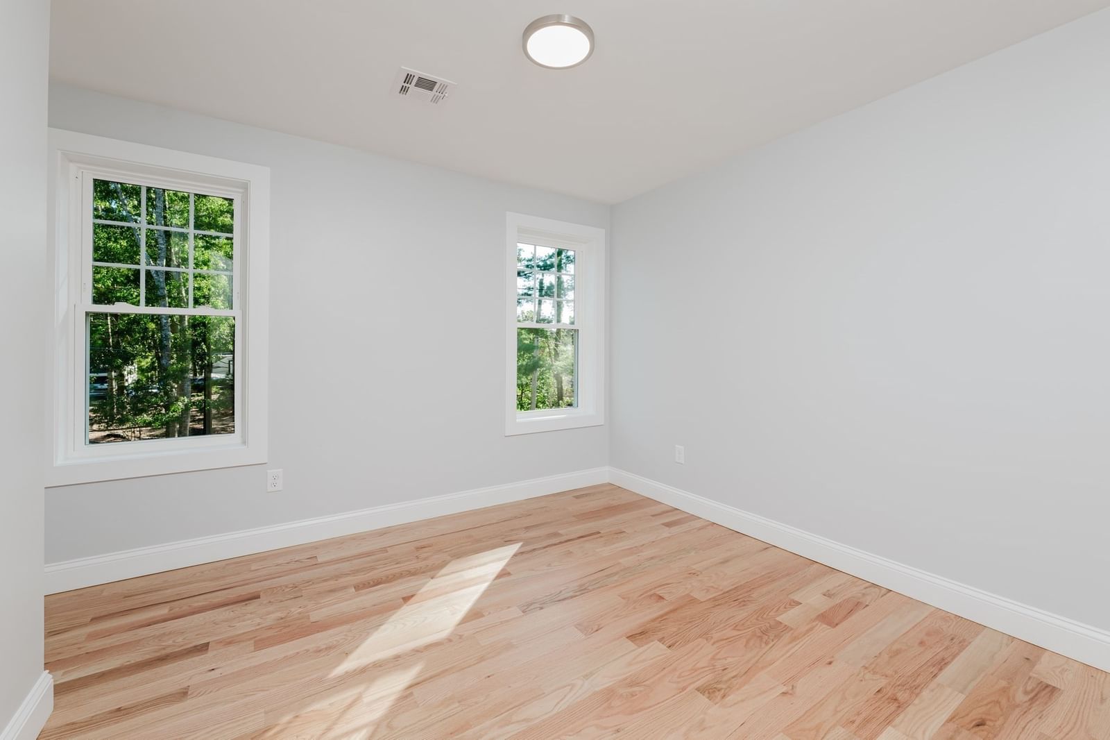 22 Morrison St Wareham — Photo 16 of 27