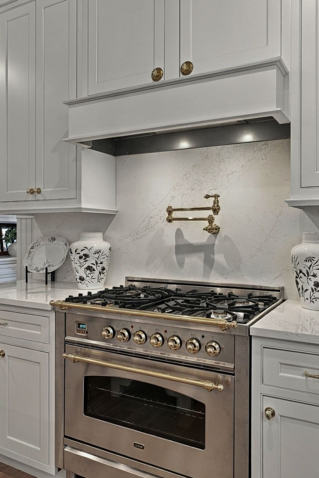 303 Chestnut St North Andover — Photo 7 of 42