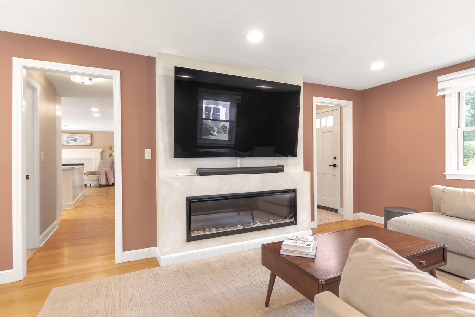 54 Checkerberry Ln Framingham — Photo 11 of 40