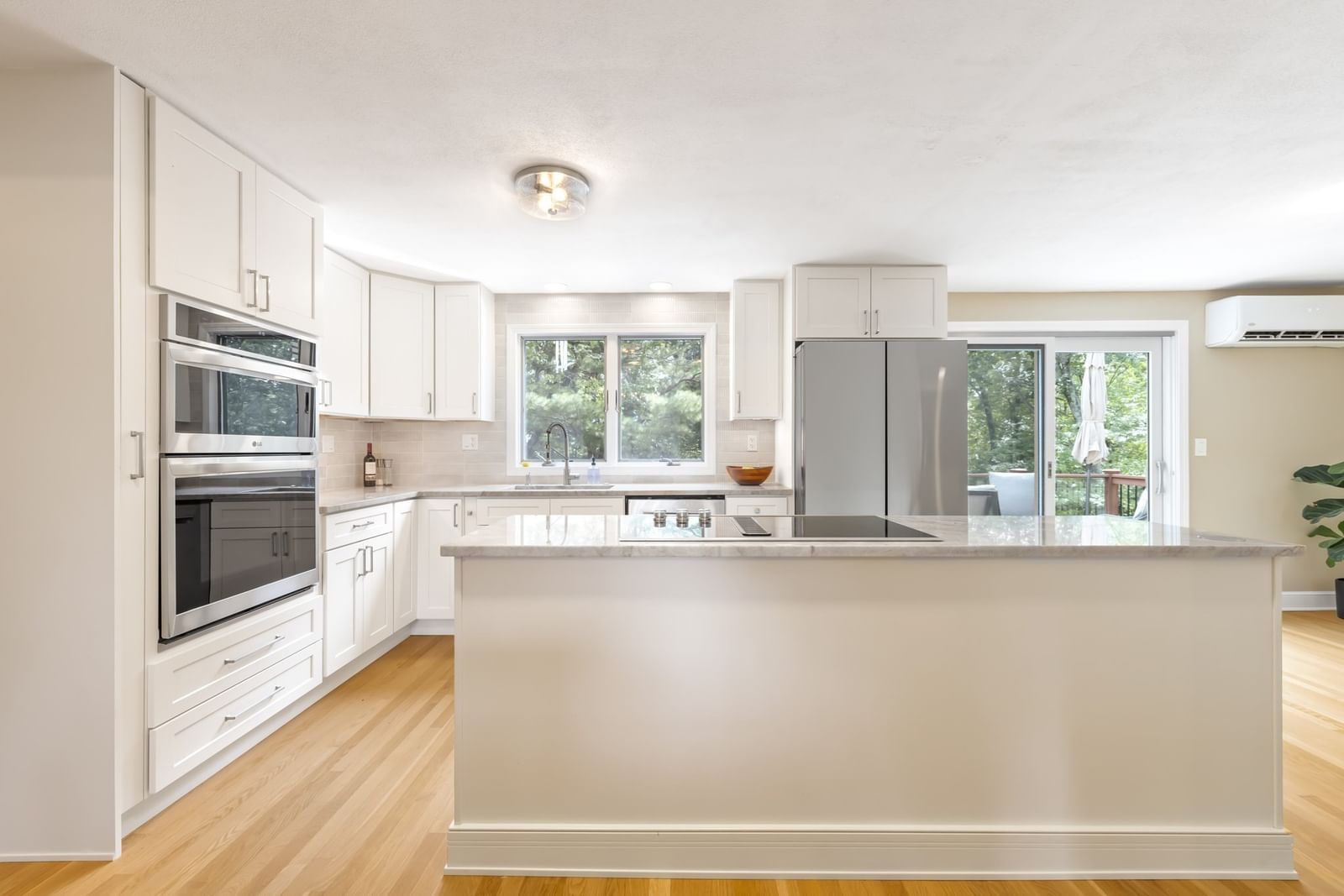 54 Checkerberry Ln Framingham — Photo 4 of 40
