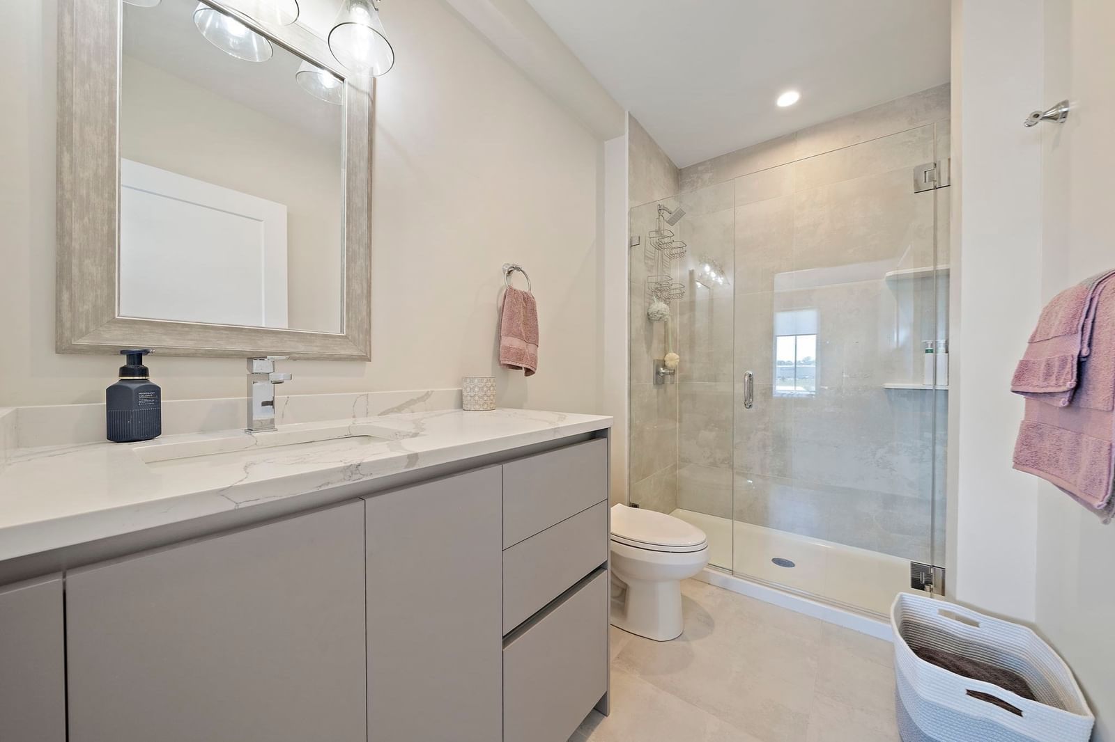 488 Quincy Ave #4 Quincy — Photo 18 of 33