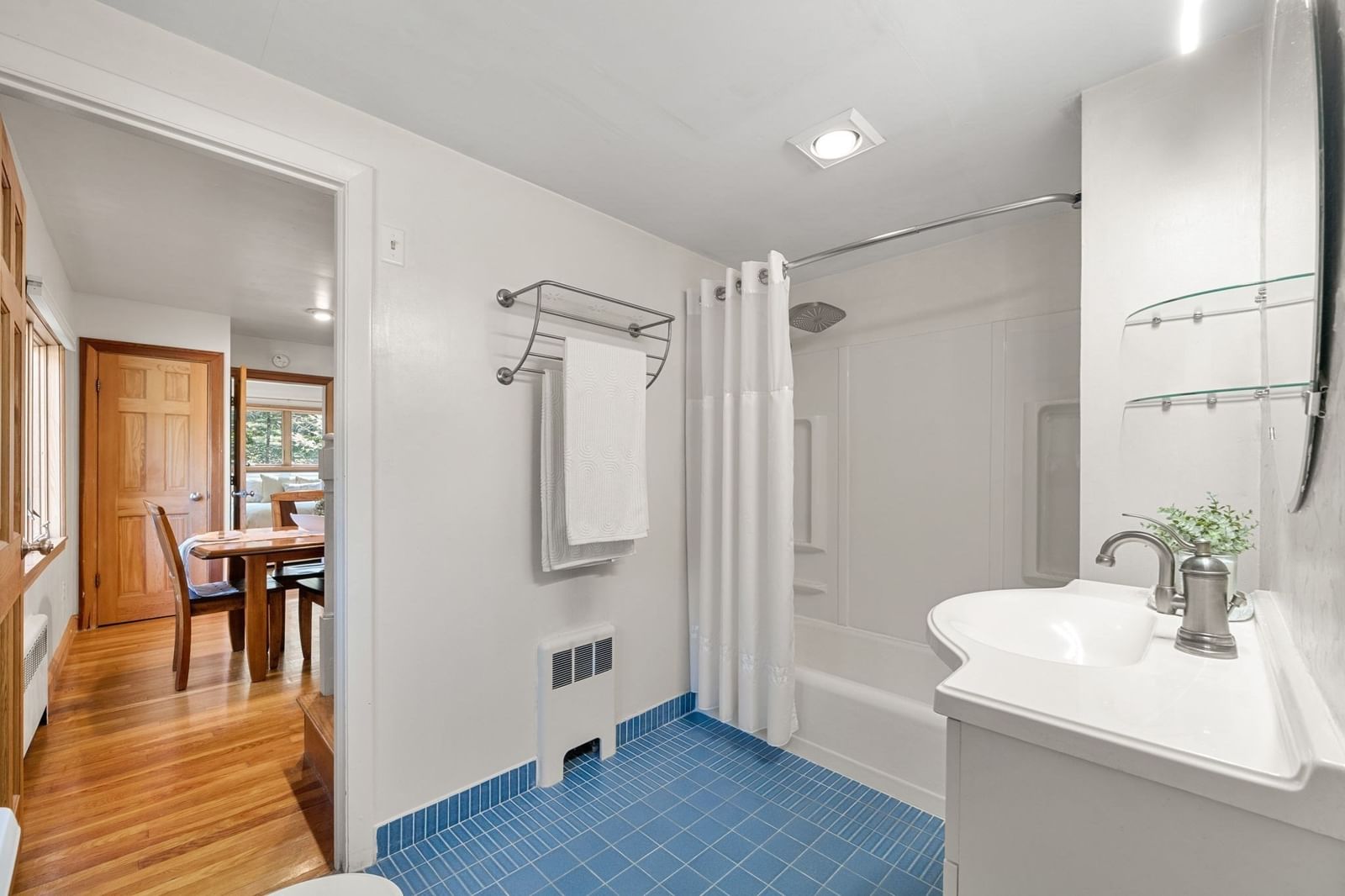 64 Lakeside Dr Groton — Photo 16 of 38