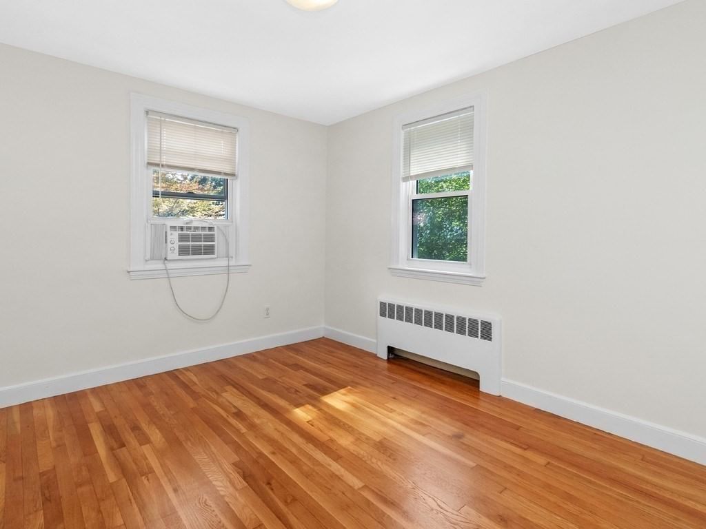 194 Weston Street Waltham — Photo 16 of 37