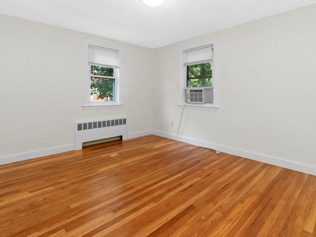 194 Weston Street Waltham — Photo 18 of 37