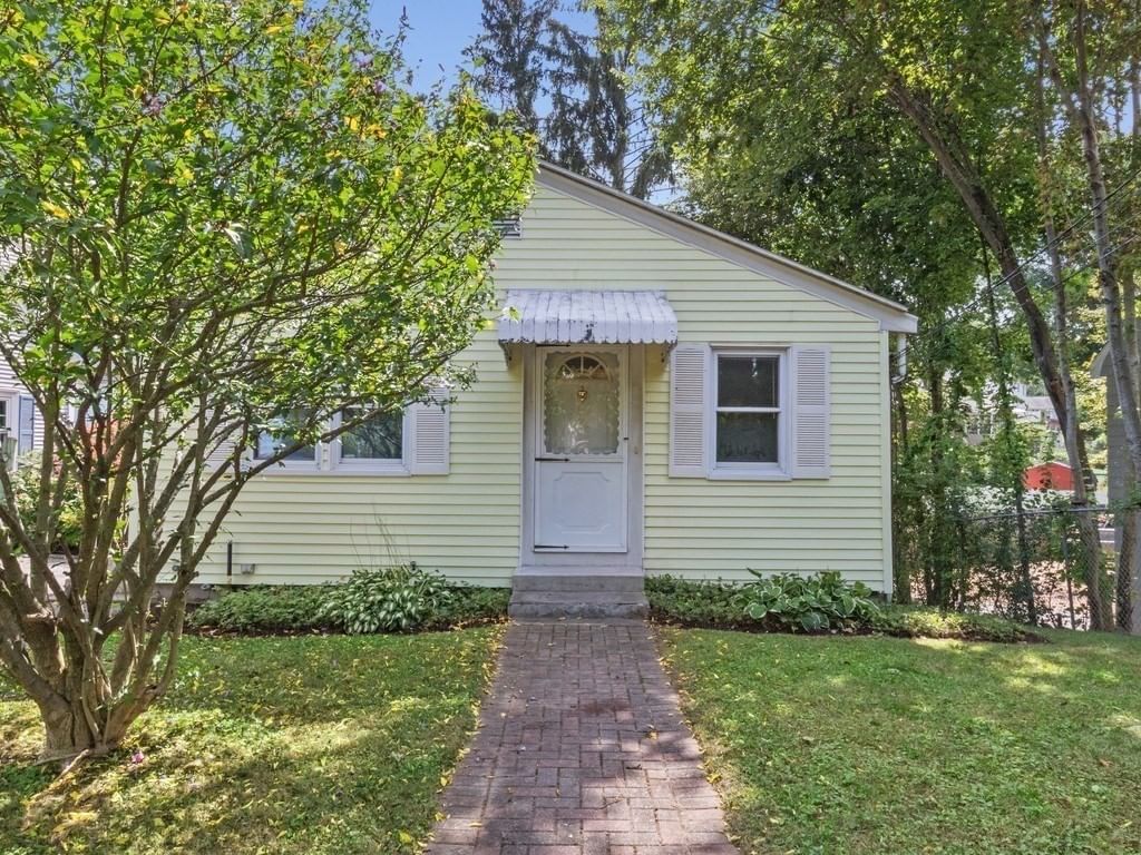 194 Weston Street Waltham — Photo 30 of 37