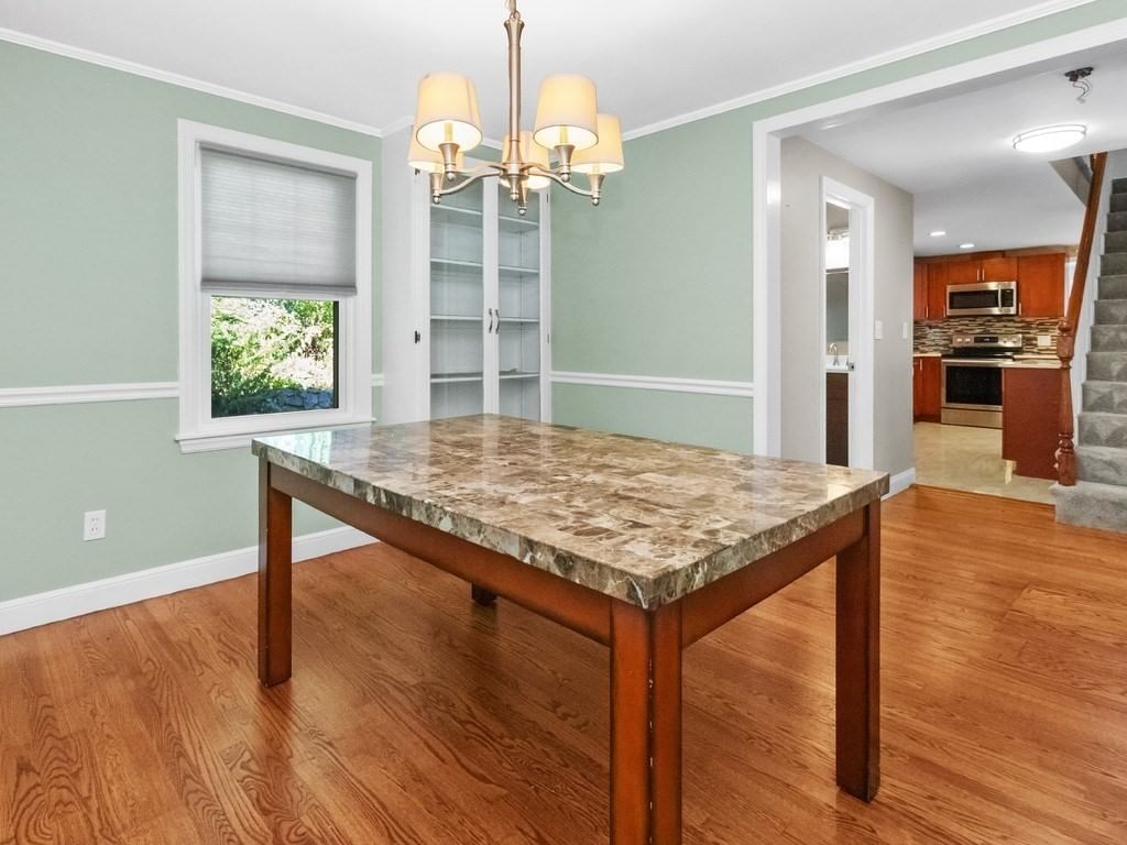 81 Wetherbee Road Waltham — Photo 15 of 42