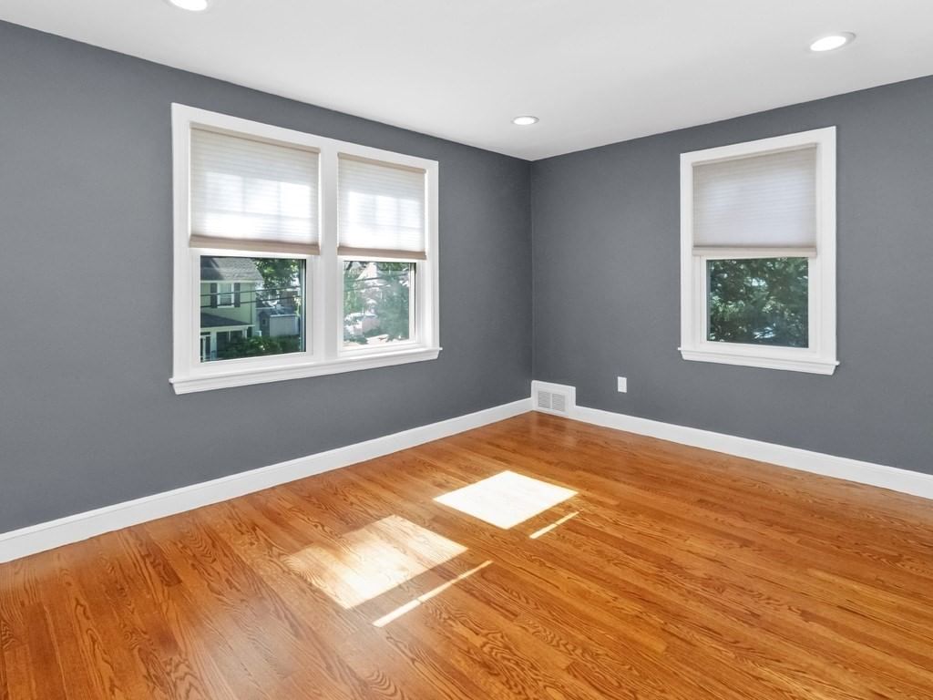 81 Wetherbee Road Waltham — Photo 20 of 42