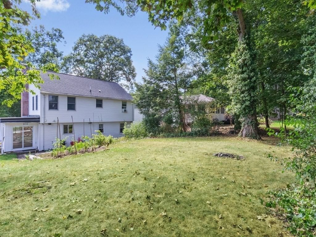81 Wetherbee Road Waltham — Photo 32 of 42