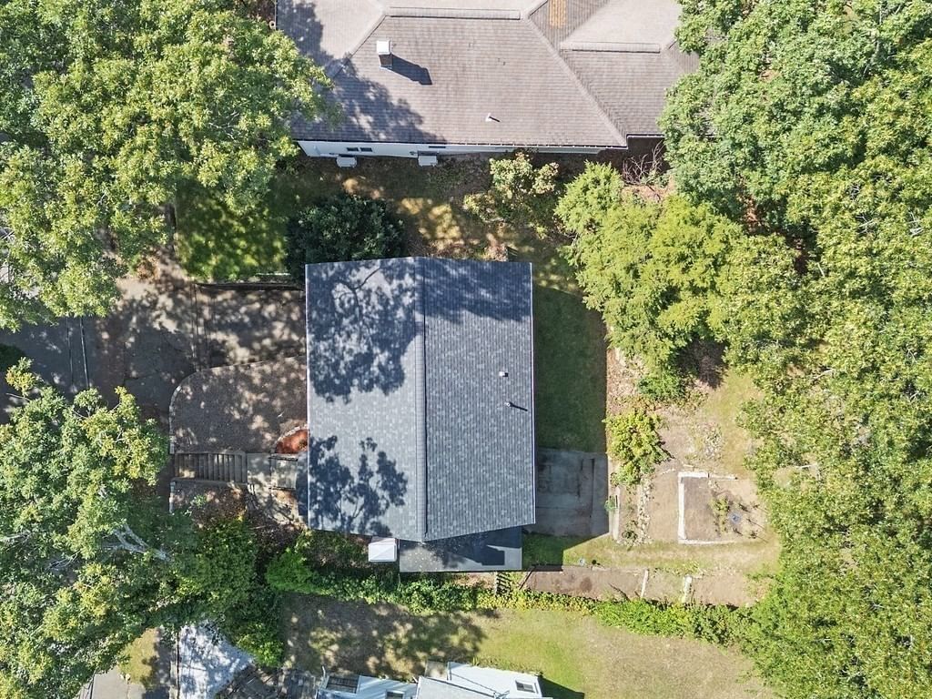 81 Wetherbee Road Waltham — Photo 38 of 42