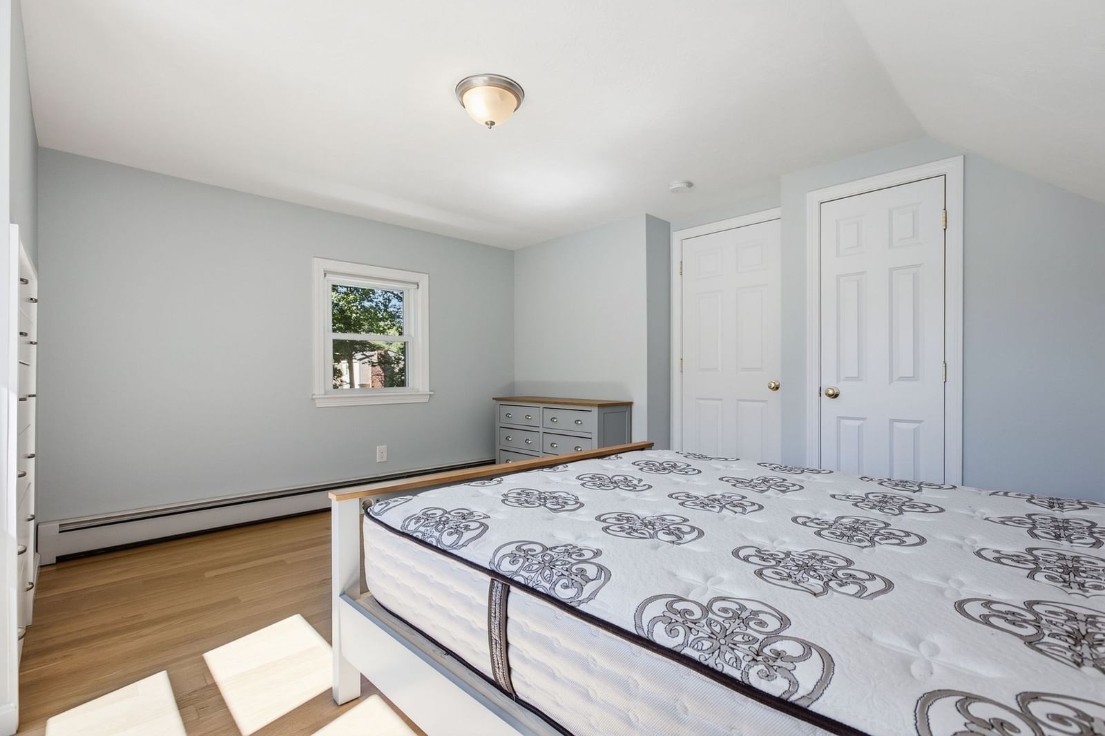 35 Marie St Tewksbury — Photo 22 of 42