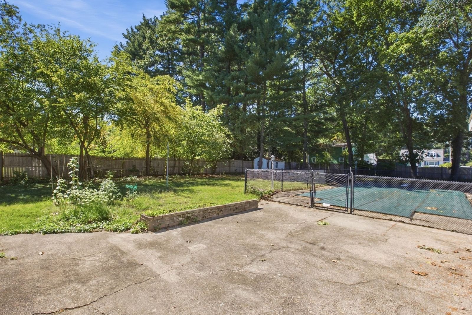 35 Marie St Tewksbury — Photo 31 of 42