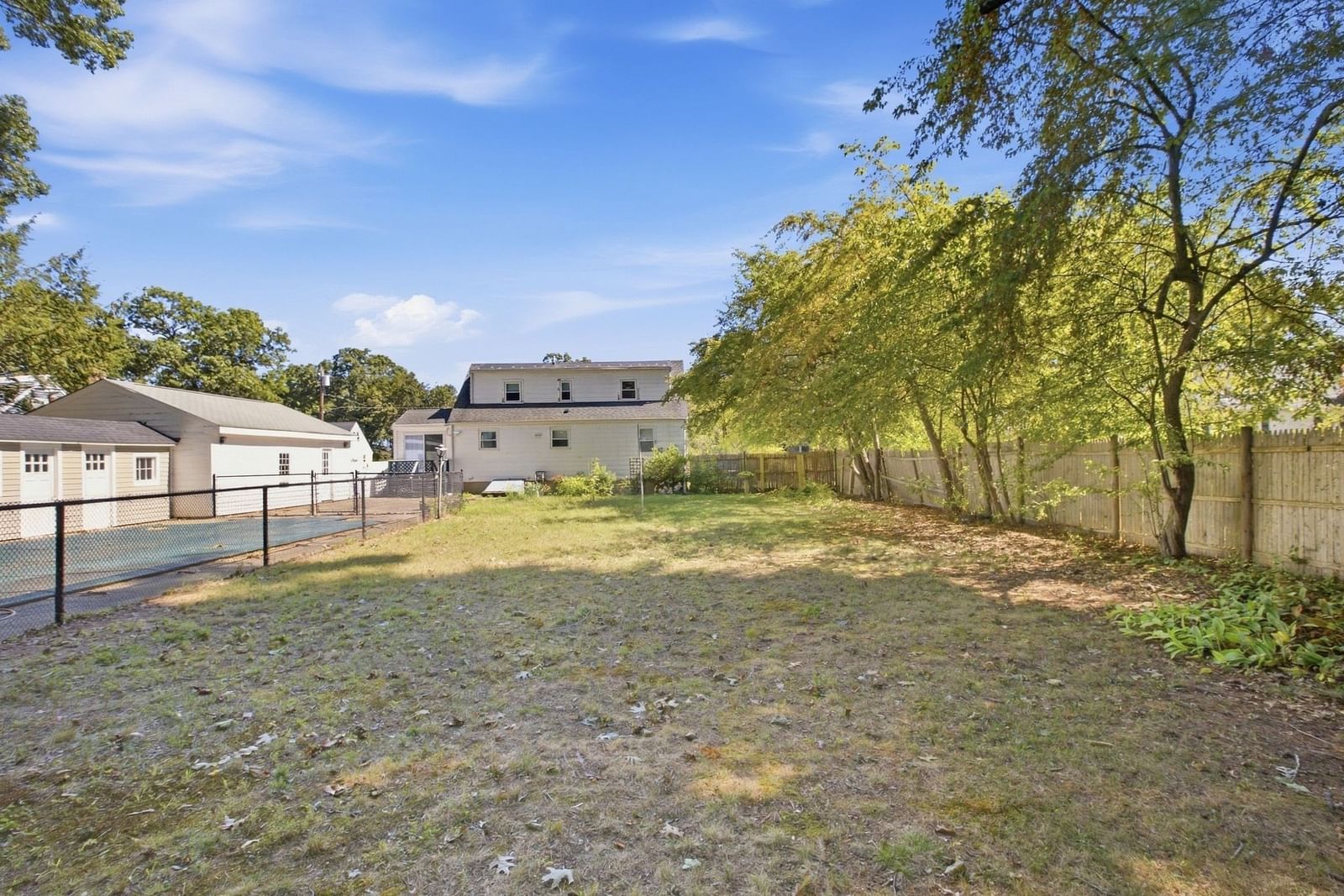 35 Marie St Tewksbury — Photo 36 of 42