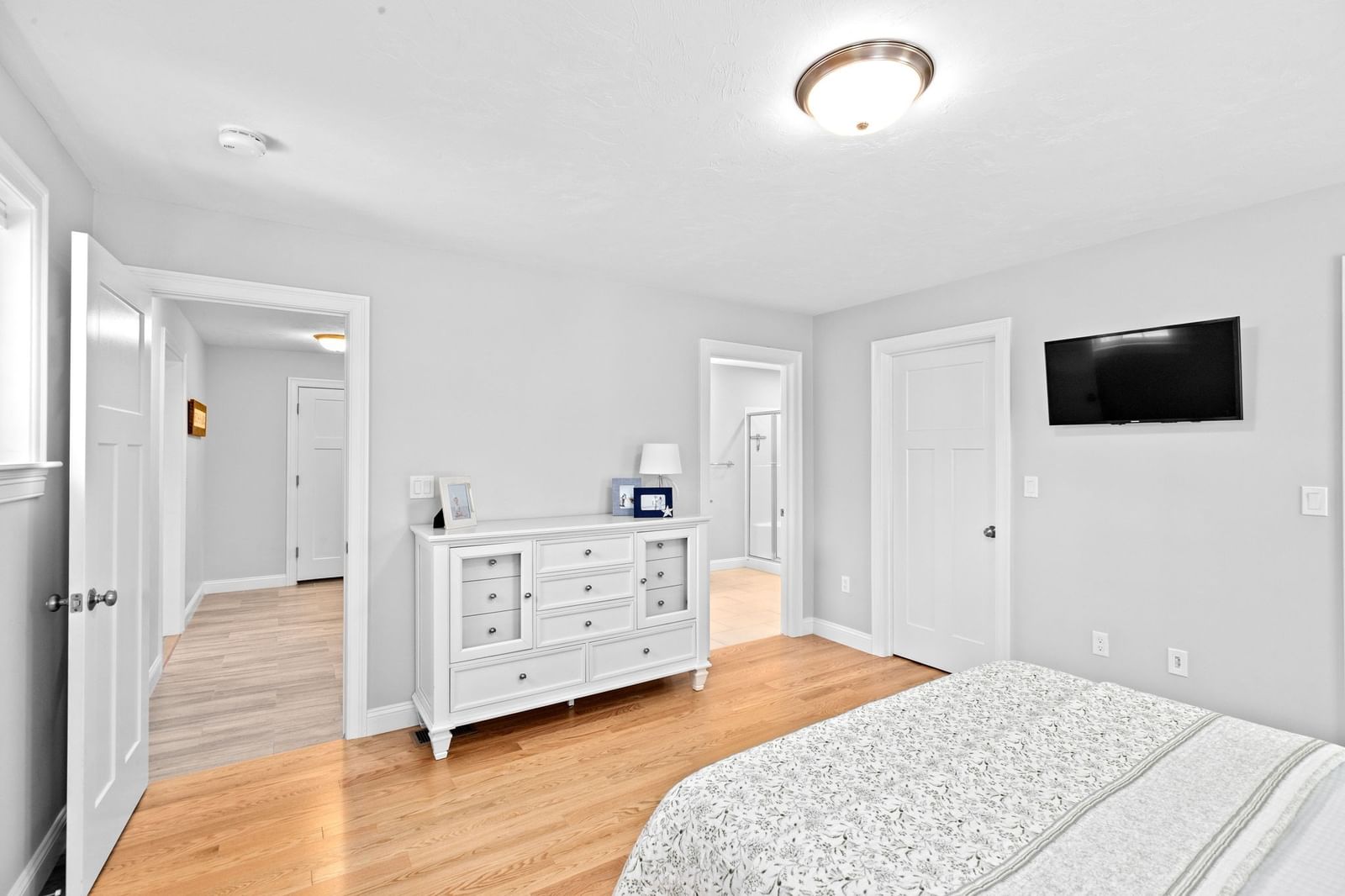 21 Blossom Drive Plymouth — Photo 3 of 41
