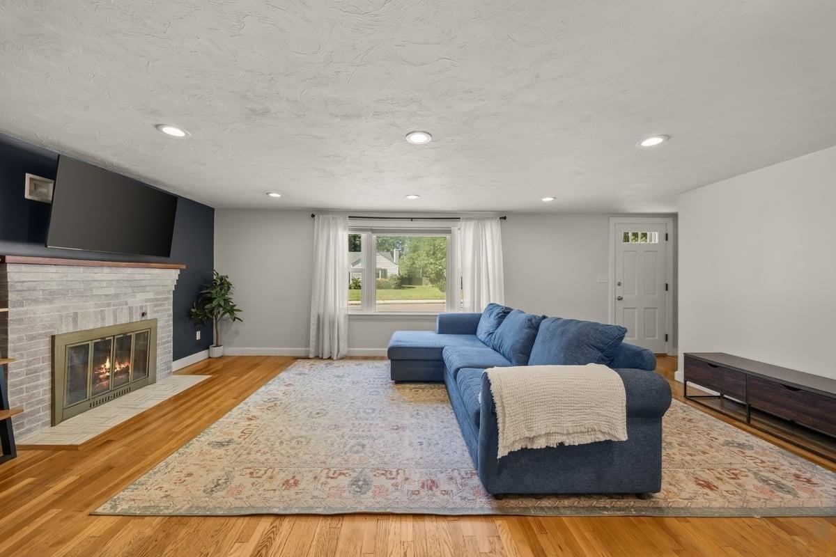 109 Freeman Street Norton — Photo 4 of 41