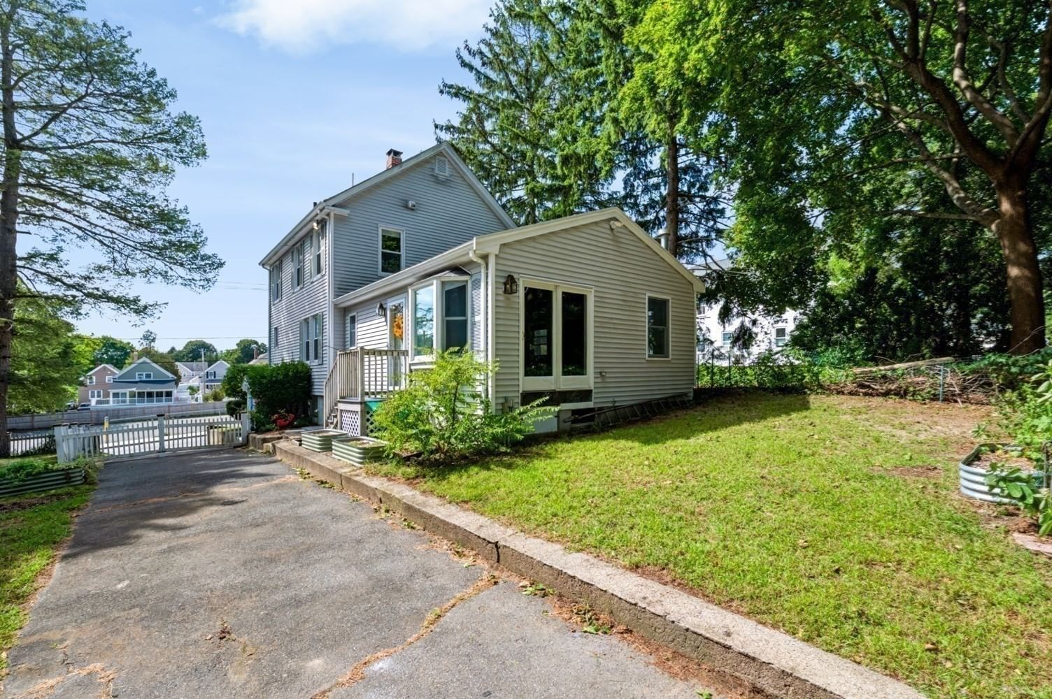 17 Fairview Ave Ipswich — Photo 10 of 42