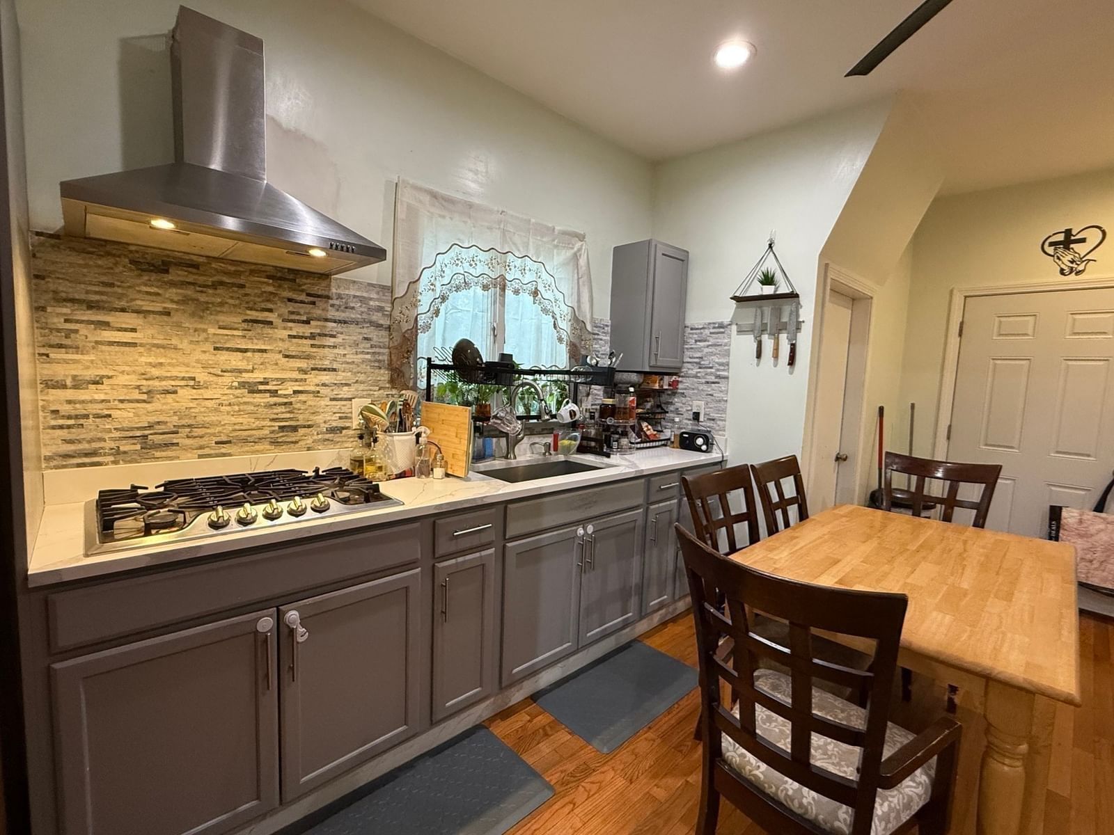 35 Cheever St. Revere — Photo 3 of 28
