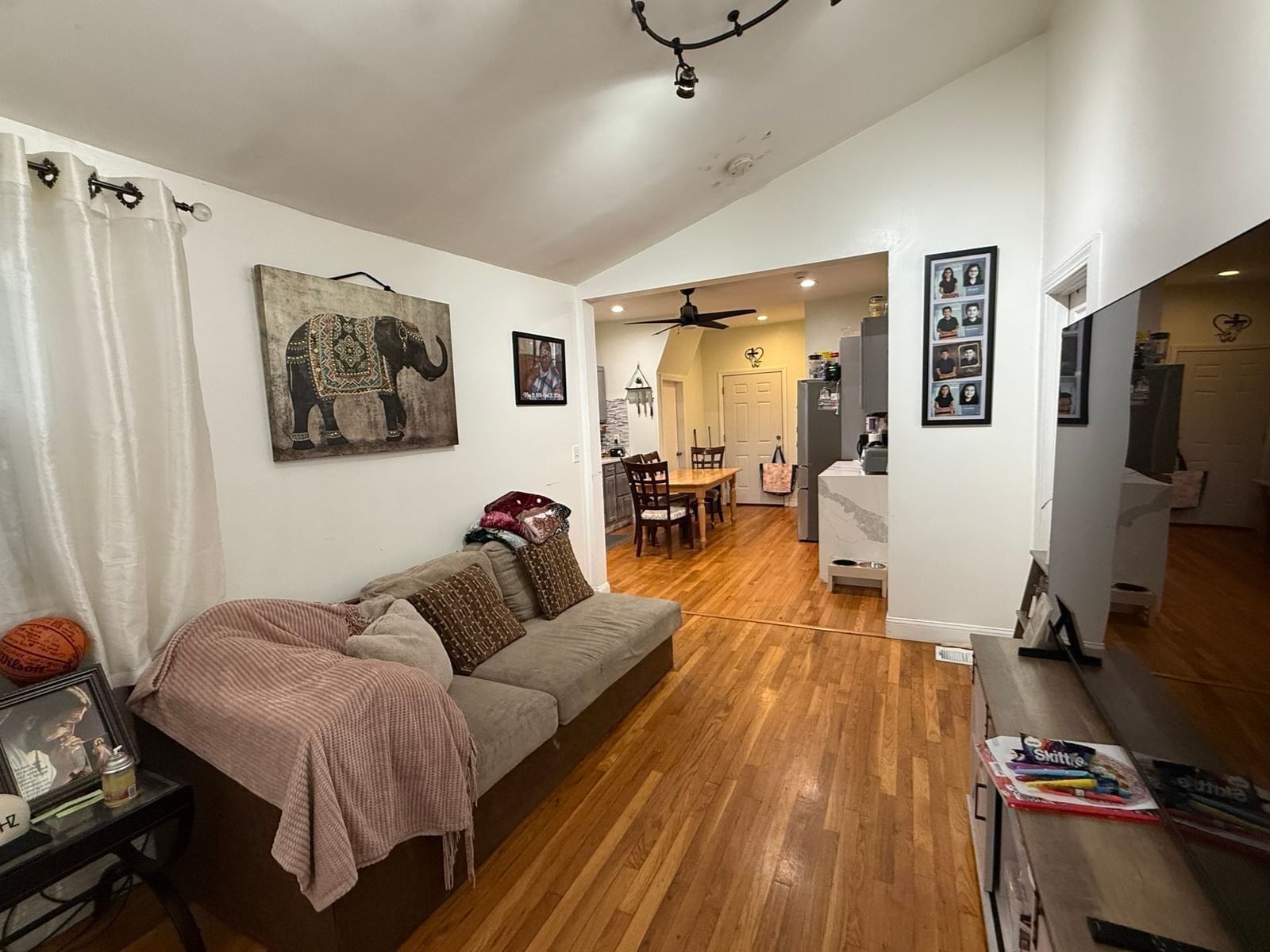 35 Cheever St. Revere — Photo 5 of 28