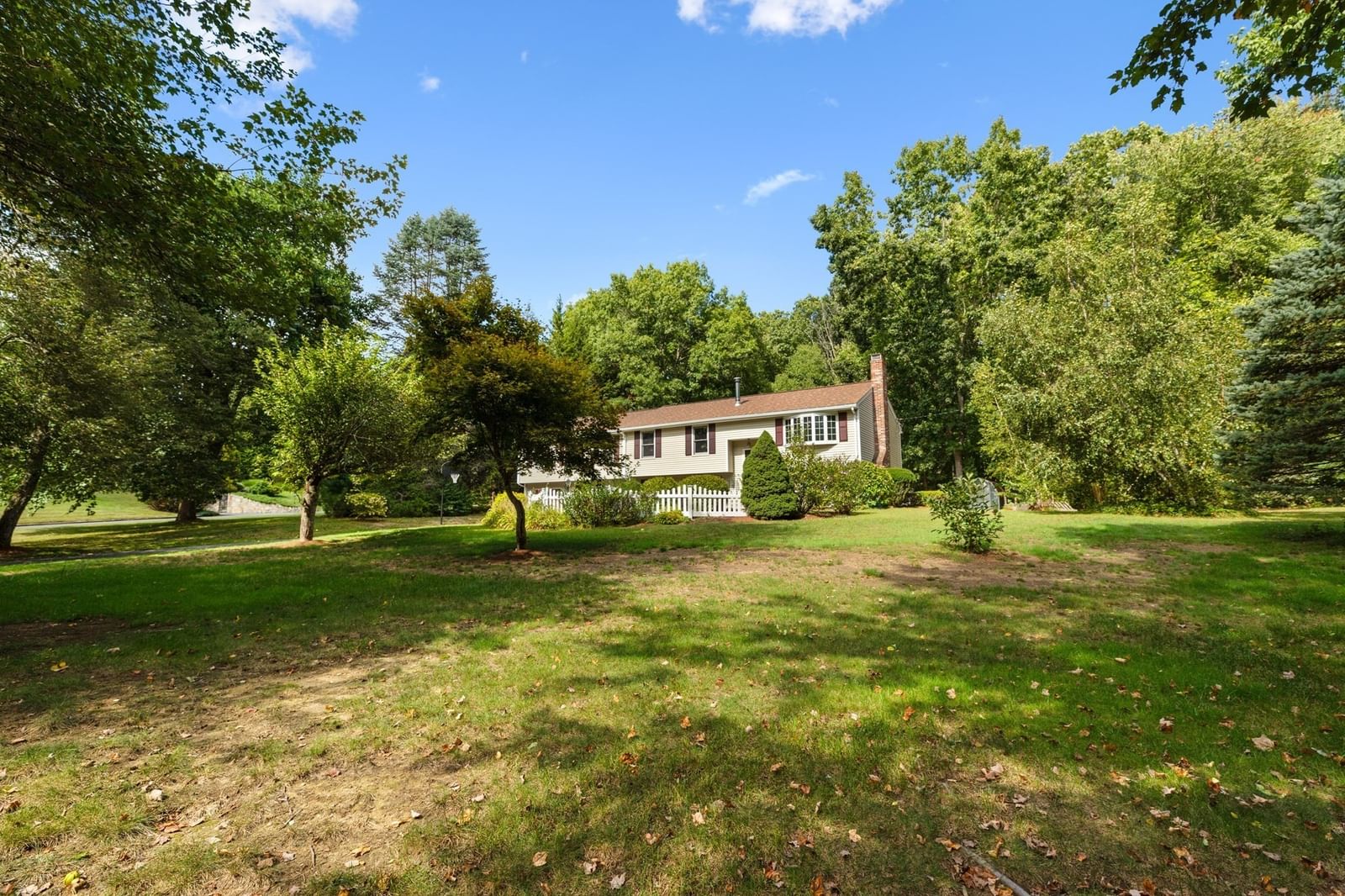 195 Cordaville Rd Ashland — Photo 29 of 31