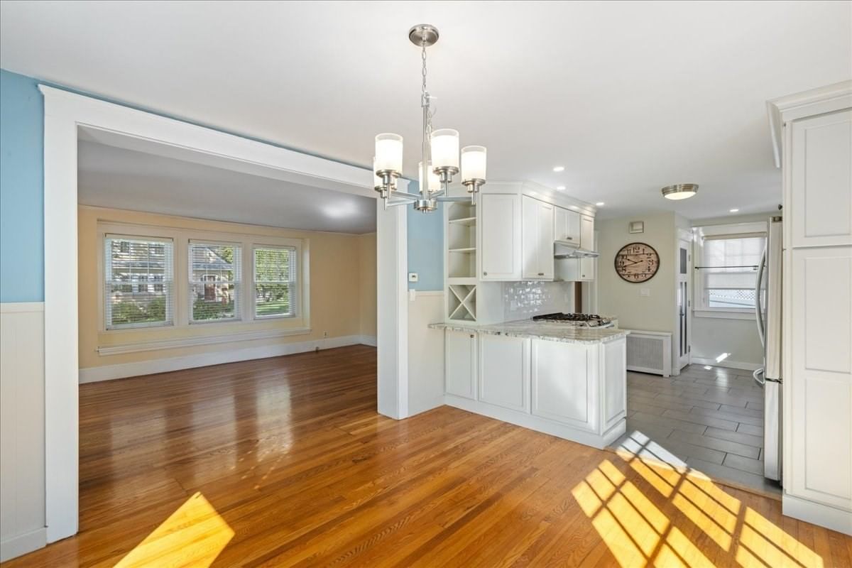 2 Houston Avenue Methuen — Photo 11 of 39