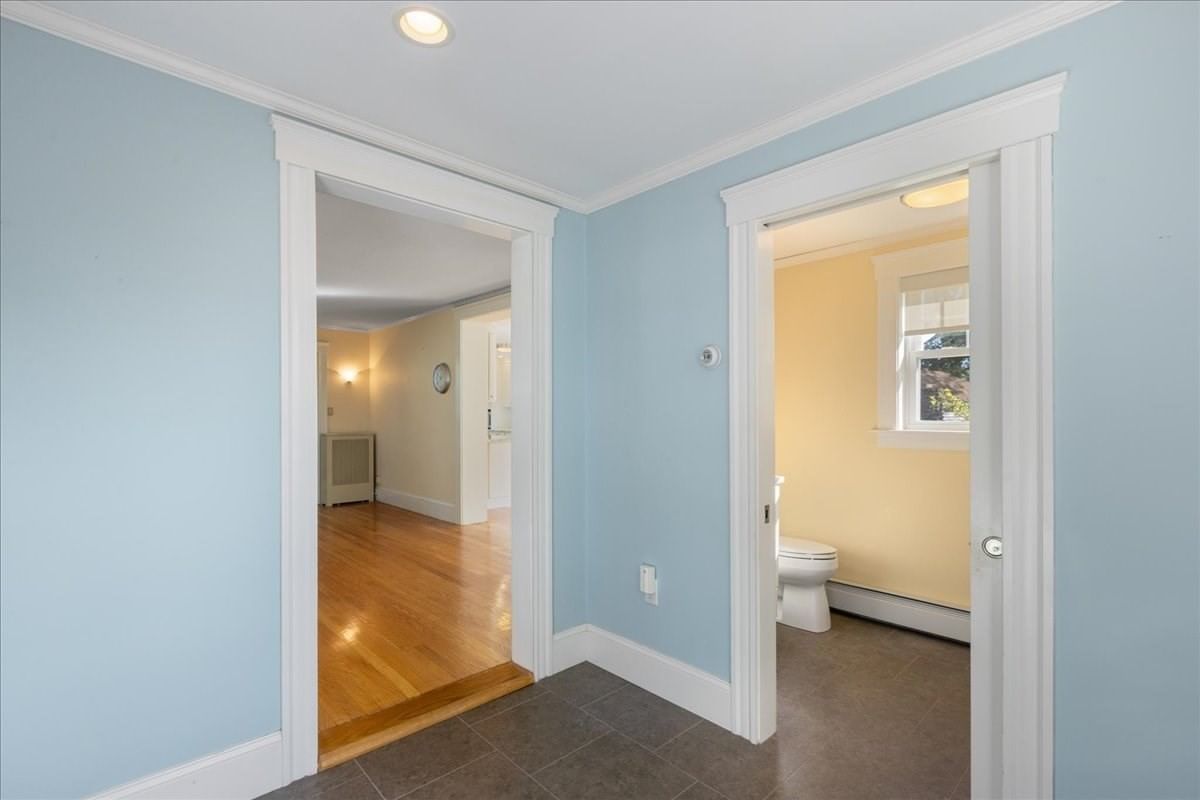 2 Houston Avenue Methuen — Photo 17 of 39