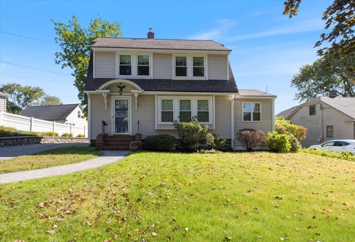 2 Houston Avenue Methuen — Photo 2 of 39